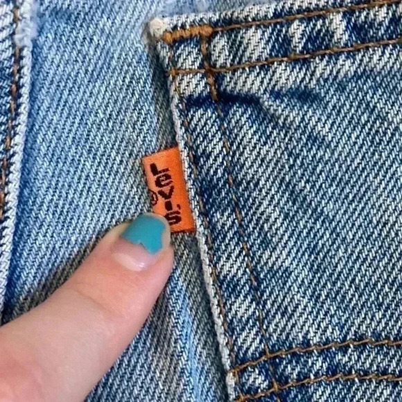 Vintage Levis orange label blue high rise shorts in size 30 - Picture 3 of 6